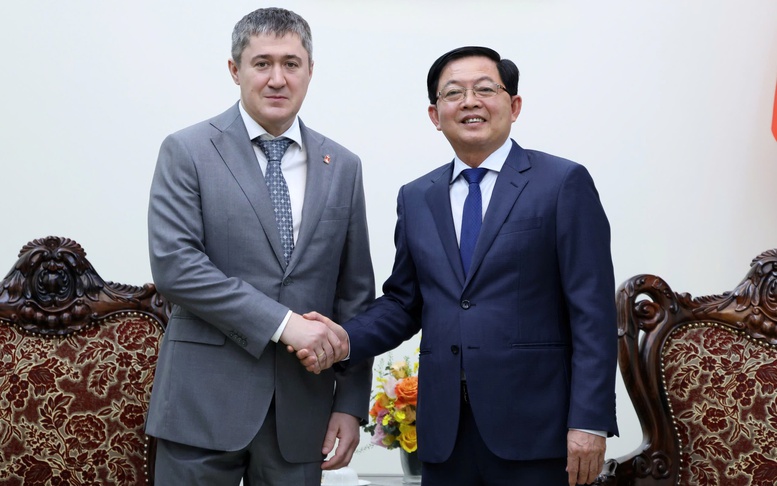 Phó Thủ tướng Hồ Quốc Dũng tiếp Thống đốc tỉnh Perm, Liên bang Nga