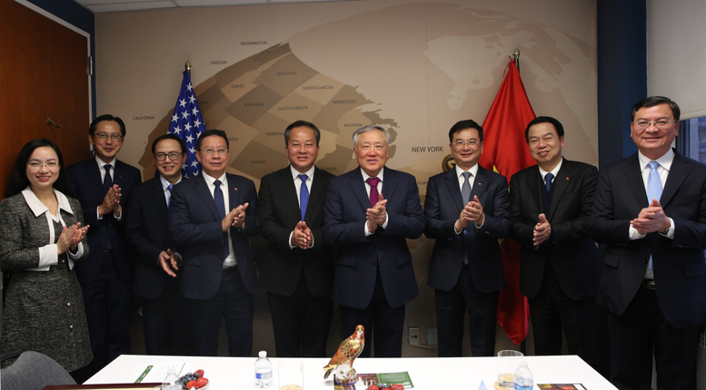 Thiết thực đóng góp cho các hoạt động kết nối, thu hút đầu tư vào VIFC- Ảnh 4.