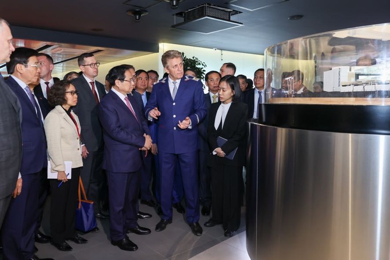 Thủ tướng đề nghị phía Nga hợp tác, hỗ trợ xây dựng hệ thống tàu điện ngầm- Ảnh 2.