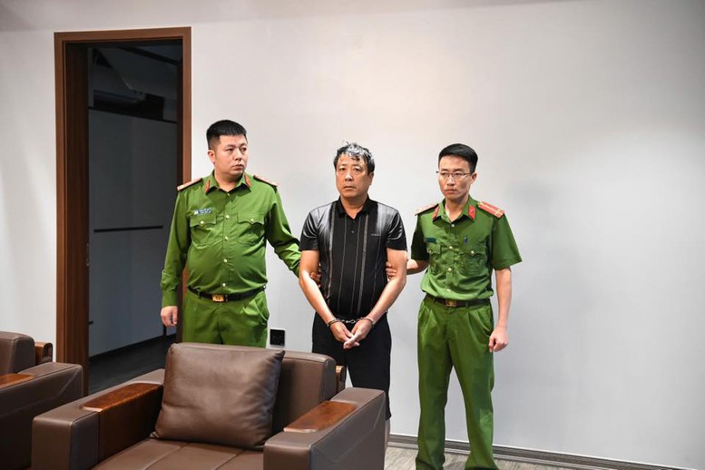 Phá chuyên án đặc biệt lớn, bắt giữ nhiều đối tượng tại Phú Thọ- Ảnh 3.