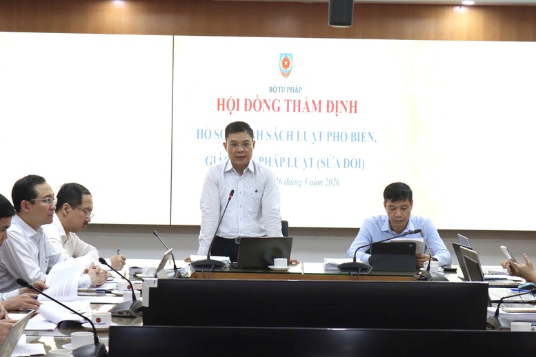 Huy động mọi nguồn lực tham gia công tác phổ biến, giáo dục pháp luật- Ảnh 1.