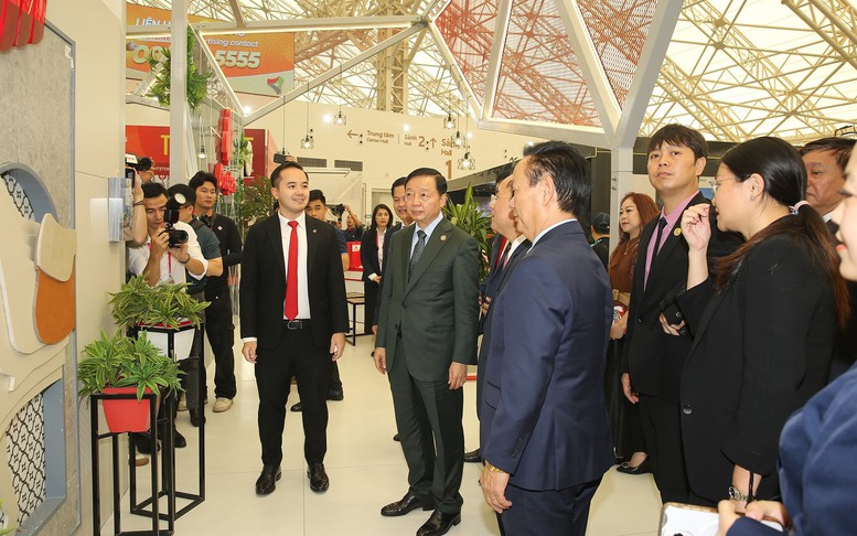 Ngành Xây dựng chuyển mạnh sang "kiến tạo phát triển" một cách thực chất, đồng bộ- Ảnh 3. Ngành Xây dựng chuyển mạnh sang "kiến tạo phát triển" một cách thực chất, đồng bộ- Ảnh 3.