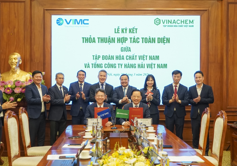 Vinachem và Tổng công ty Hàng hải Việt Nam ký kết thỏa thuận hợp tác toàn diện- Ảnh 3.