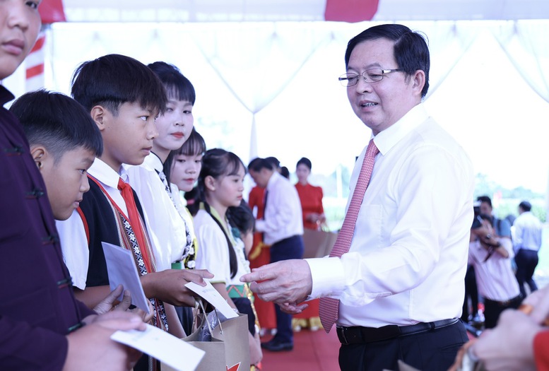 Đắk Lắk đẩy nhanh tiến độ xây dựng các trường nội trú, nâng cao hiệu quả chính quyền 2 cấp- Ảnh 1. Đắk Lắk đẩy nhanh tiến độ xây dựng các trường nội trú, nâng cao hiệu quả chính quyền 2 cấp- Ảnh 1.