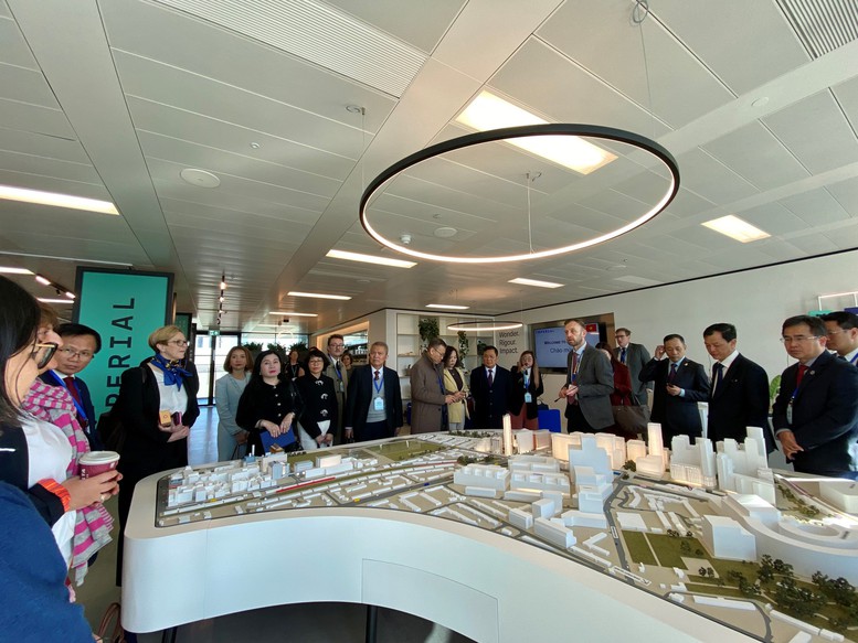 Việt Nam - Anh: Tăng cường hợp tác trong chăm sóc y tế dự phòng- Ảnh 3.