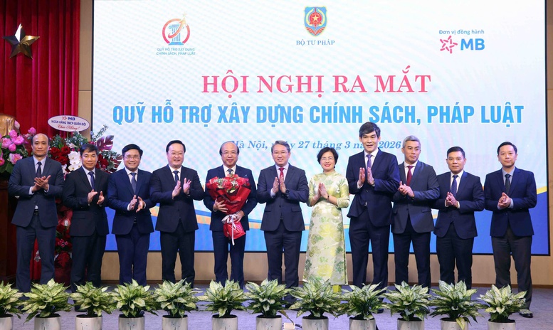 Ra mắt Quỹ hỗ trợ xây dựng chính sách, pháp luật- Ảnh 1.
