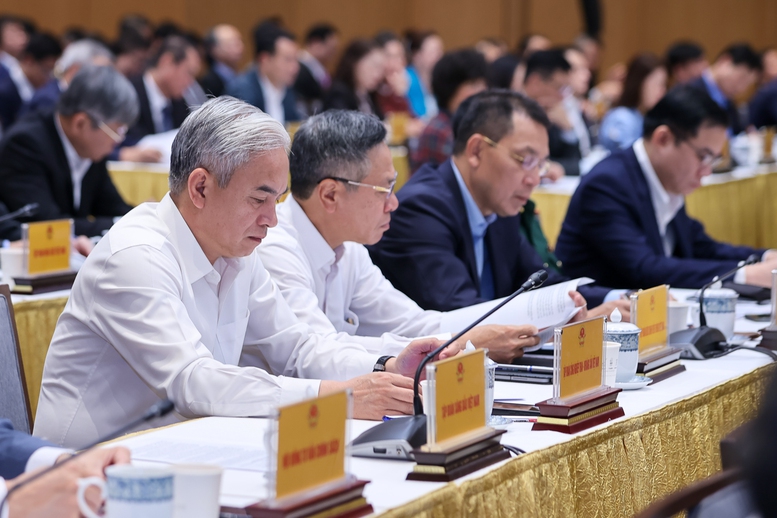 TỔNG THUẬT: Hội nghị 