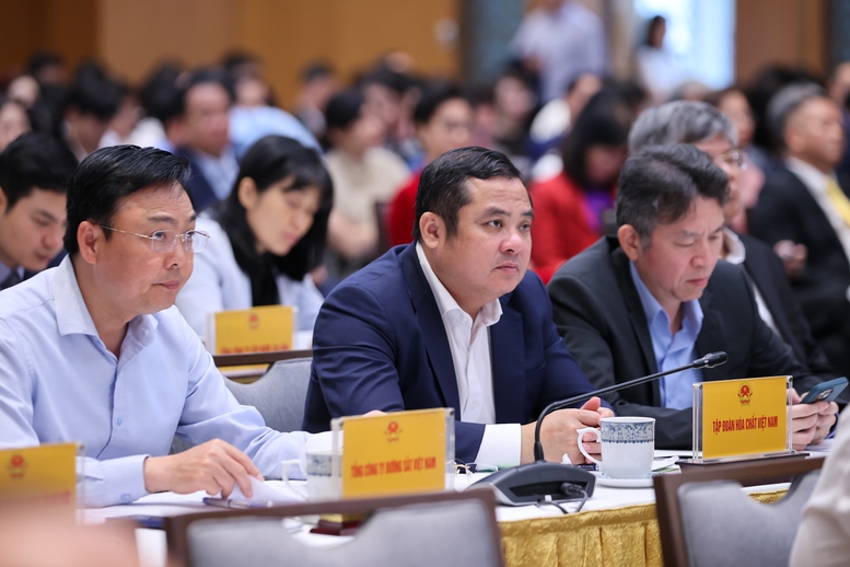 TỔNG THUẬT: Hội nghị 