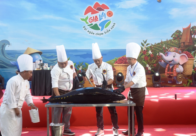 Trải nghiệm ẩm thực Gia Lai: Khi đại ngàn hòa nhịp cùng biển xanh- Ảnh 1.