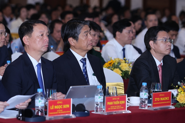 Thủ tướng: Chính phủ xem khó khăn, thách thức của doanh nghiệp là khó khăn, thách thức của mình để cùng giải quyết- Ảnh 6. Thủ tướng: Chính phủ xem khó khăn, thách thức của doanh nghiệp là khó khăn, thách thức của mình để cùng giải quyết- Ảnh 6.