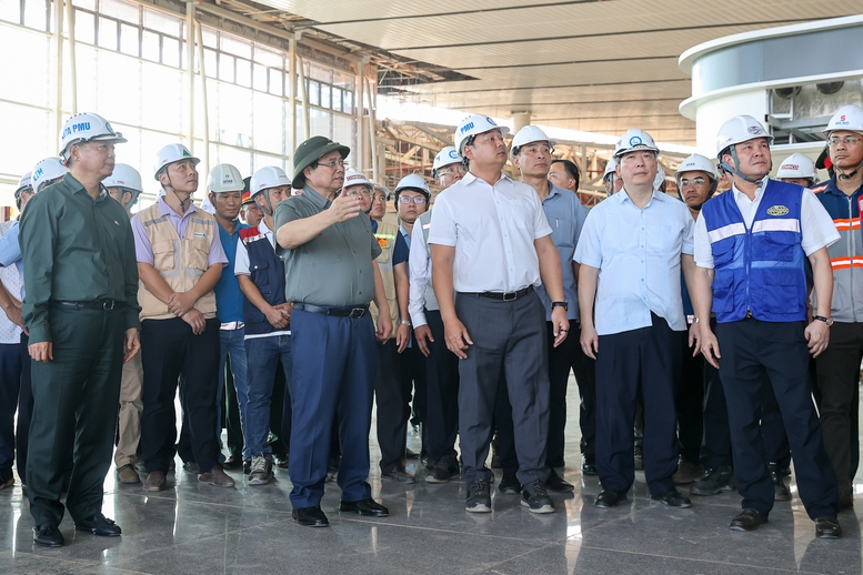 Thủ tướng Phạm Minh Chính: Khai thác thương mại sân bay Long Thành vào cuối năm 2026- Ảnh 2.