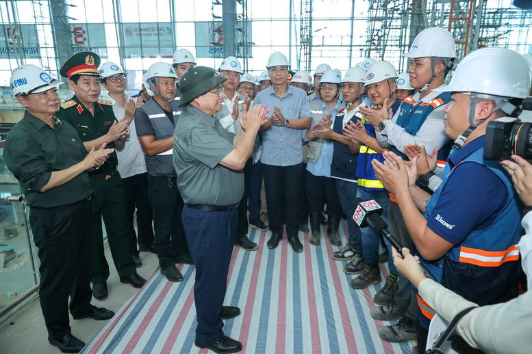 Thủ tướng Phạm Minh Chính: Khai thác thương mại sân bay Long Thành vào cuối năm 2026- Ảnh 4.