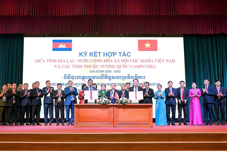 Gia Lai ký kết bản ghi nhớ hợp tác với các tỉnh Đông Bắc Campuchia- Ảnh 3.