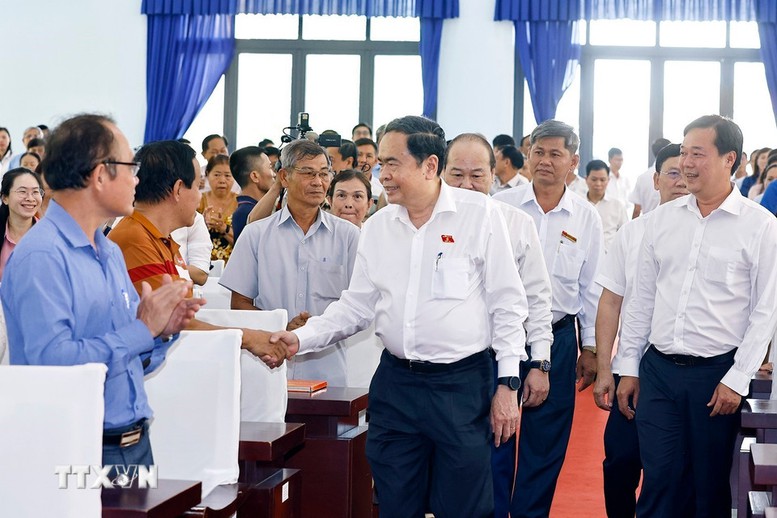 Chủ tịch Quốc hội Trần Thanh Mẫn dự Hội nghị tiếp xúc giữa cử tri với người ứng cử đại biểu Quốc hội khóa XVI- Ảnh 1.