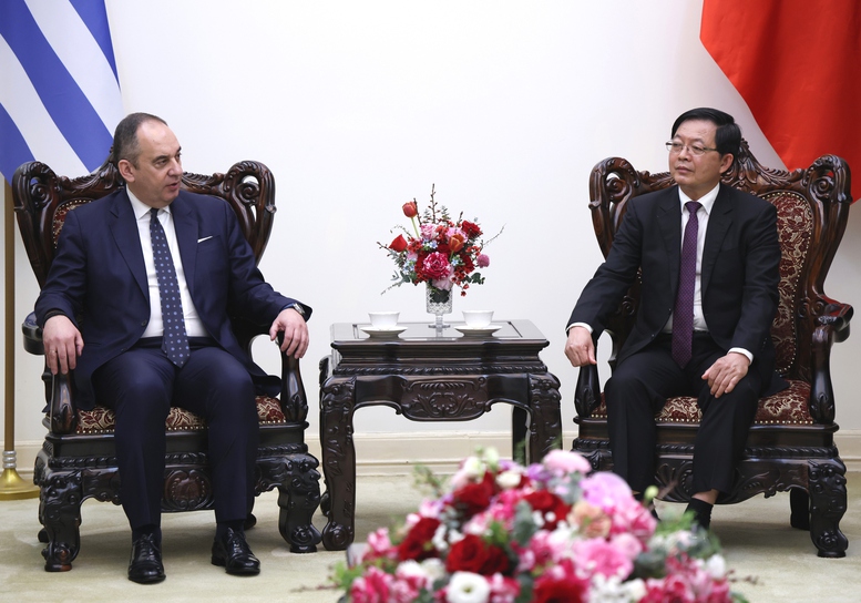 Phó Thủ tướng Chính phủ Hồ Quốc Dũng tiếp Phó Chủ tịch thứ nhất Quốc hội Hy Lạp- Ảnh 2.