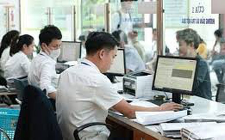 Điều kiện thời gian công tác khi tiếp nhận viên chức