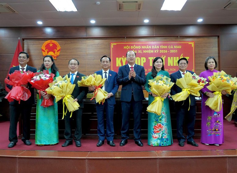 Chủ tịch HĐND, Chủ tịch UBND tỉnh Cà Mau tái đắc cử- Ảnh 1.