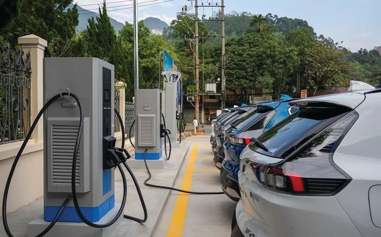 Khuyến khích đầu tư hạ tầng sạc xe điện trong đô thị