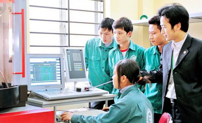 Dự kiến quy định bổ nhiệm, xếp lương đối với giáo viên trung học nghề- Ảnh 1.