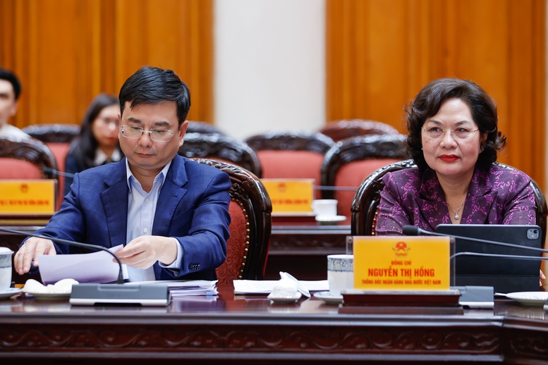 Thủ tướng Phạm Minh Chính chủ trì cuộc họp về điều hành chính sách tiền tệ, tài khóa- Ảnh 6.