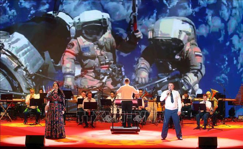 Tổng Bí thư Tô Lâm dự Chương trình giao lưu nghệ thuật 'Tâm hồn Nga trong lòng Việt Nam'- Ảnh 4.