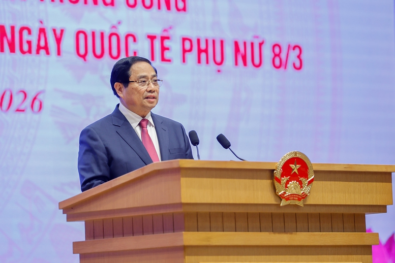 Phụ nữ Việt Nam "Giữ lửa truyền thống - Dẫn dắt sáng tạo - Làm chủ tri thức - Vượt qua chính mình - Tự tin hội nhập - Lan tỏa nhân ái - Kiến tạo tương lai"*- Ảnh 1.