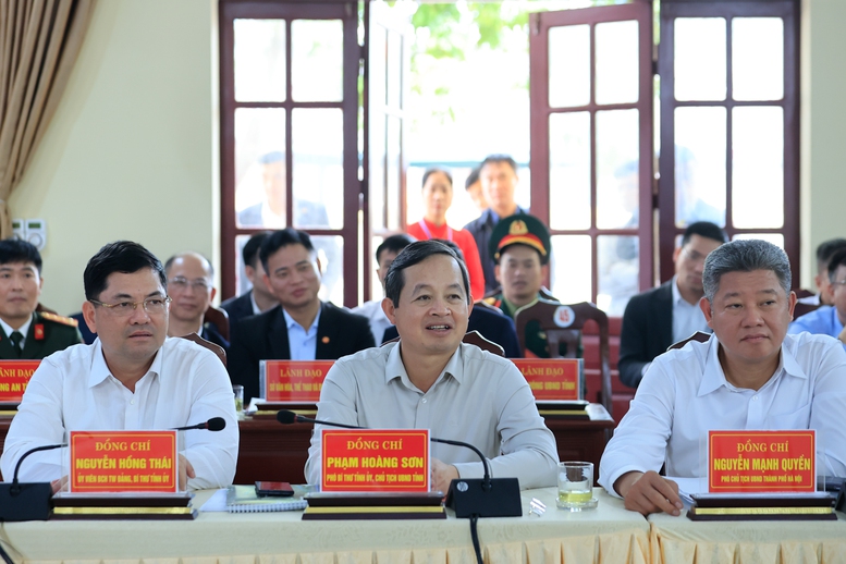 Thủ tướng: Phát triển kinh tế hàng không, khu thương mại tự do thế hệ mới tại sân bay Gia Bình- Ảnh 12.