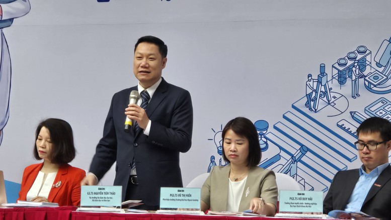 Ngày hội tư vấn tuyển sinh 2026: Cách tiếp cận mới của học sinh khi chọn ngành- Ảnh 2.