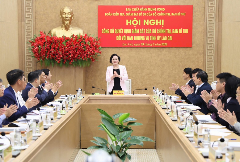 C&ocirc;ng bố quyết định kiểm tra, gi&aacute;m s&aacute;t của Bộ Ch&iacute;nh trị, Ban B&iacute; thư đối với Ban Thường vụ Tỉnh ủy L&agrave;o Cai- Ảnh 1.