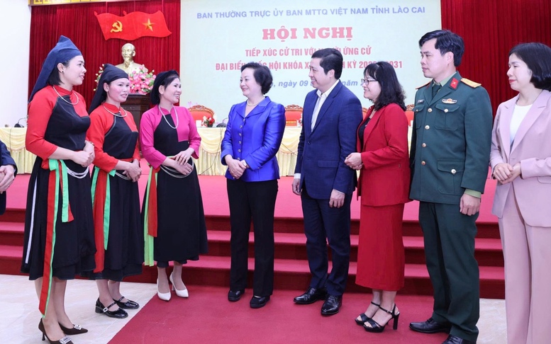 Nghiên cứu chế độ, chính sách đối với người hoạt động không chuyên trách ở thôn, tổ dân phố