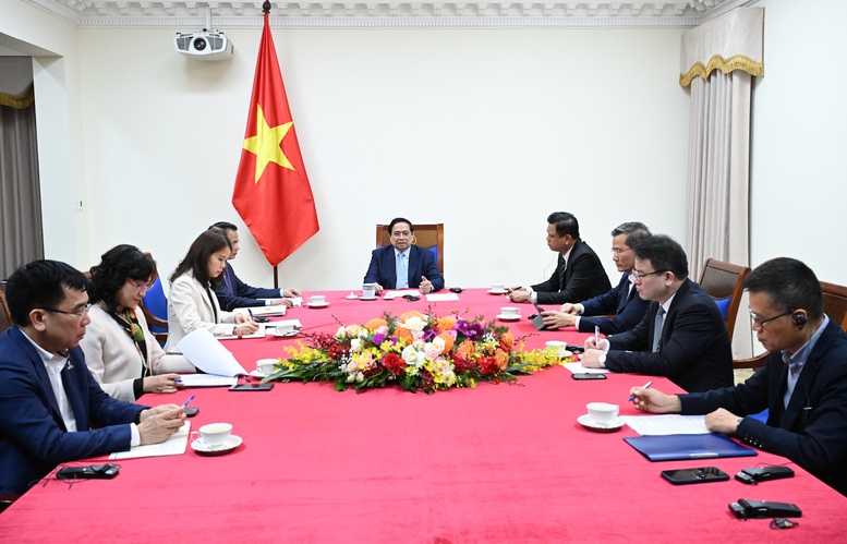 Thủ tướng Phạm Minh Chính điện đàm với Thủ tướng Qatar: Sẵn sàng hợp tác chặt chẽ nhằm góp phần ổn định năng lượng tại Việt Nam- Ảnh 2. Thủ tướng Phạm Minh Chính điện đàm với Thủ tướng Qatar: Sẵn sàng hợp tác chặt chẽ nhằm góp phần ổn định năng lượng tại Việt Nam- Ảnh 2.
