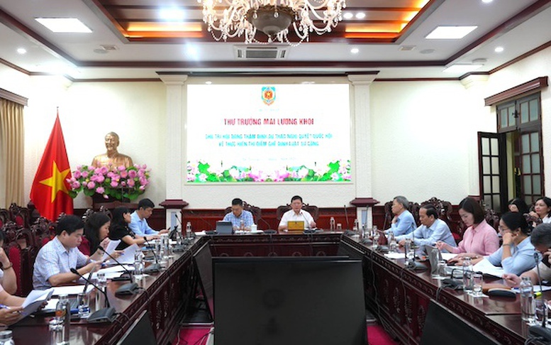 Thí điểm chế định luật sư công: Quy định rõ 2 nhóm đối tượng tham gia