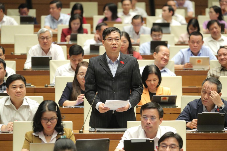 Làm rõ nhiều vấn đề mới trong dự thảo Luật Tín ngưỡng, tôn giáo- Ảnh 1.