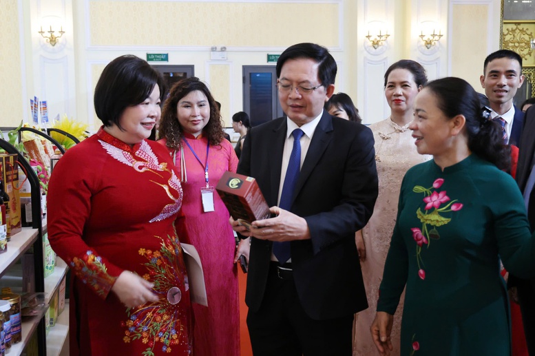 Phó Thủ tướng Hồ Quốc Dũng dự trao Giải Ngôi sao Hợp tác xã và Giải Mai An Tiêm năm 2026- Ảnh 1.