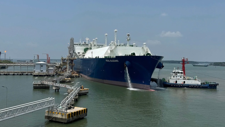 PV GAS nhập khẩu gần 60.000 tấn LNG phục vụ sản xuất điện mùa khô- Ảnh 2.