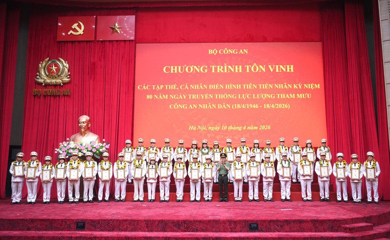 Tôn vinh 80 điển hình tiên tiến lực lượng Tham mưu công an nhân dân- Ảnh 3.