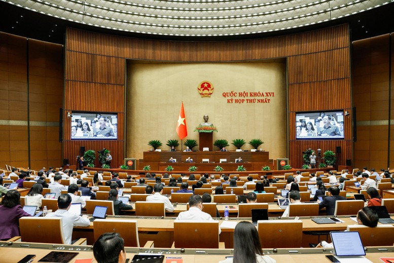 Duy trì công chứng trực tiếp theo địa hạt để bảo đảm an toàn pháp lý bất động sản- Ảnh 1.