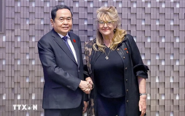 Chủ tịch Quốc hội Trần Thanh Mẫn gặp Lãnh sự danh dự Việt Nam tại Torino