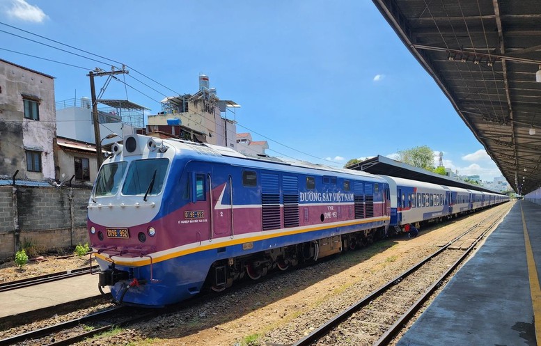 Cước vận tải đường sắt giảm nhẹ - Ảnh 1. Cước vận tải đường sắt giảm nhẹ - Ảnh 1.