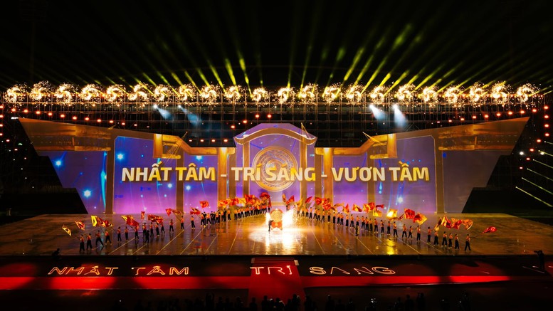 Từ 'ngân hàng hạnh phúc' đến hành trình phụng sự và lan tỏa ở SHB- Ảnh 6.