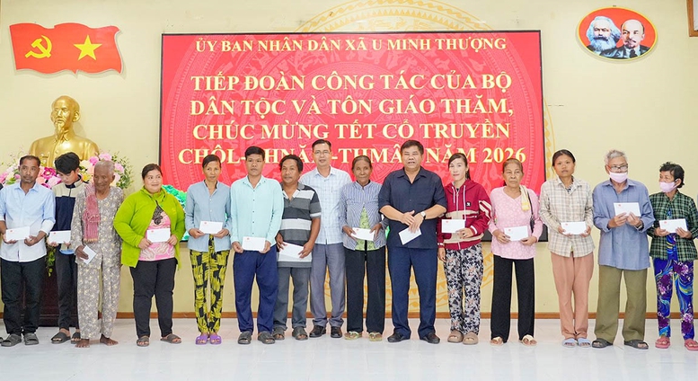 Chung vui Tết Khmer, lan tỏa tinh thần đại đoàn kết- Ảnh 2.