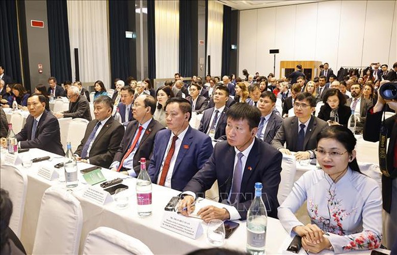 Chủ tịch Quốc hội Trần Thanh Mẫn dự Tọa đàm chính sách thúc đẩy hợp tác Việt Nam - Italy- Ảnh 5.