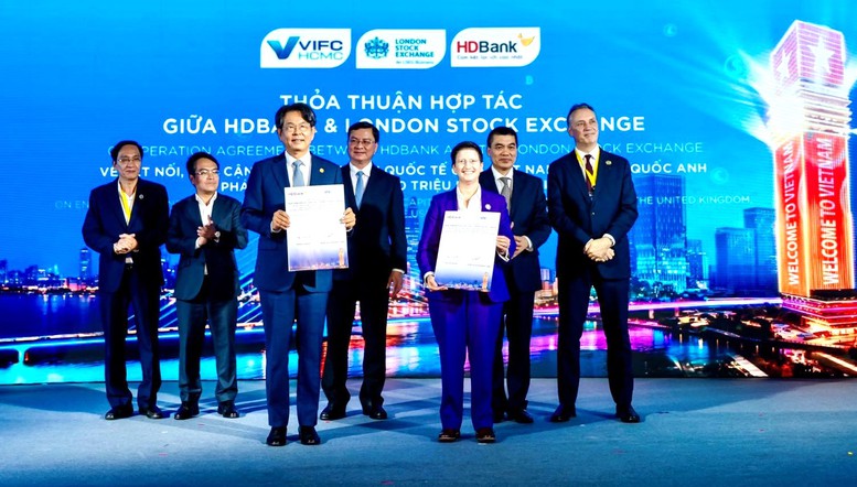 HDBank thúc đẩy kết nối thị trường, hỗ trợ doanh nghiệp tiếp cận các cơ hội vốn toàn cầu- Ảnh 1. HDBank thúc đẩy kết nối thị trường, hỗ trợ doanh nghiệp tiếp cận các cơ hội vốn toàn cầu- Ảnh 1.