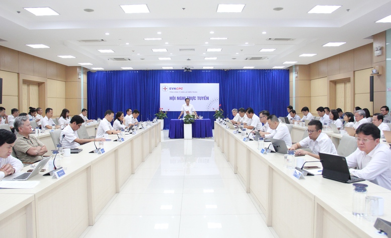 EVNCPC: Giữ dòng điện an toàn, liên tục giữa cao điểm nắng nóng- Ảnh 1. EVNCPC: Giữ dòng điện an toàn, liên tục giữa cao điểm nắng nóng- Ảnh 1.