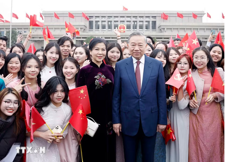 Tổng Bí thư, Chủ tịch nước Tô Lâm và Phu nhân bắt đầu thăm cấp Nhà nước đến Trung Quốc- Ảnh 4.