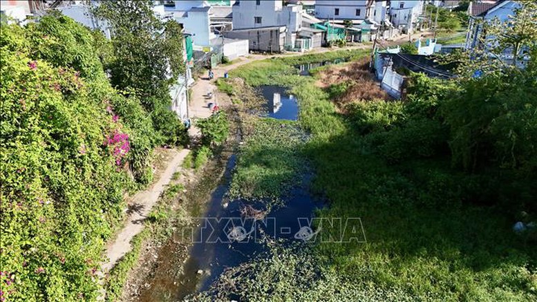 Kết luận của Bộ Chính trị về tiếp tục tháo gỡ khó khăn, vướng mắc cho các dự án tồn đọng kéo dài- Ảnh 1.