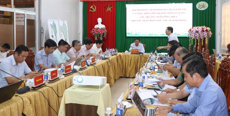 Phú Quốc thẩm định 5 quy hoạch ven biển, siết chặt phát triển bền vững- Ảnh 1. Phú Quốc thẩm định 5 quy hoạch ven biển, siết chặt phát triển bền vững- Ảnh 1.