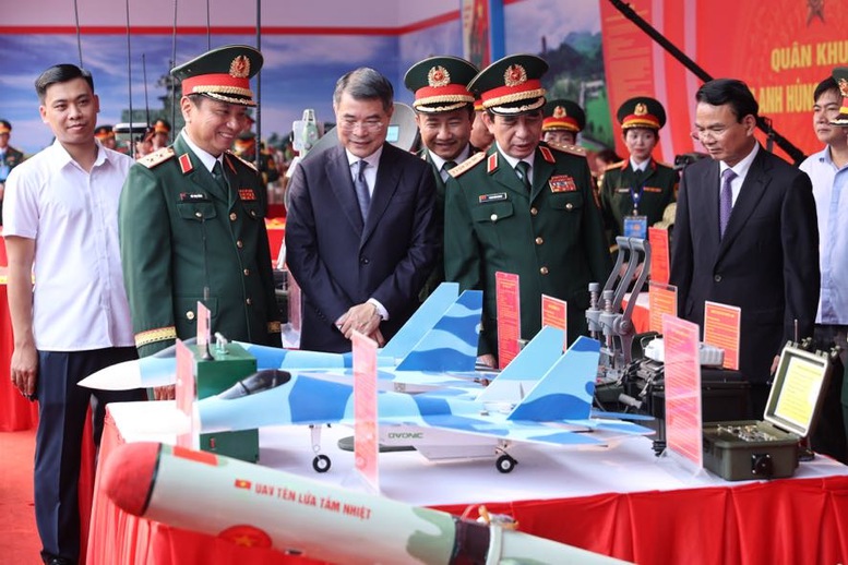 Thủ tướng Lê Minh Hưng: 6 nhiệm vụ trọng tâm của Quân khu 4 trước những bài toán quốc phòng – an ninh chưa từng có tiền lệ- Ảnh 9.