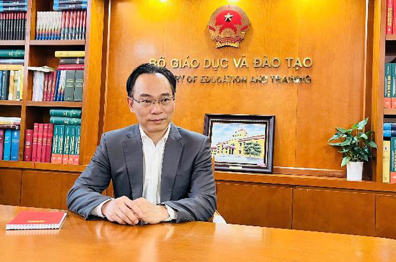 Bộ trưởng Bộ Giáo dục và Đào tạo Hoàng Minh Sơn: Đưa giáo dục về “thực chất” là yêu cầu cấp bách- Ảnh 1.