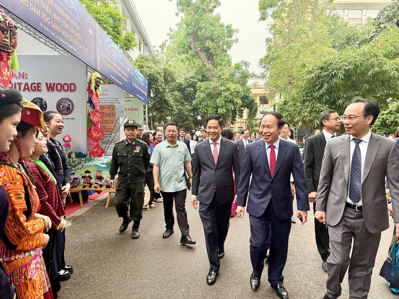 Phó Thủ tướng Lê Tiến Châu: Khởi nghiệp học sinh, sinh viên phải chuyển từ phong trào sang thực chất- Ảnh 3.